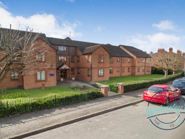 Apartment for sale in West Midlands