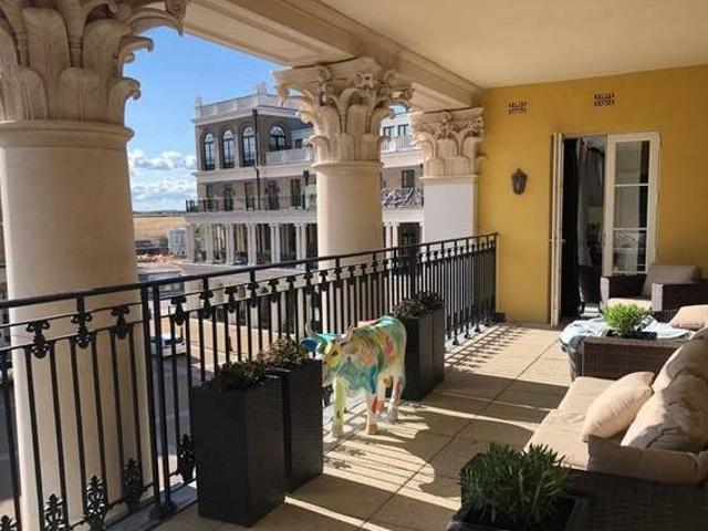 House for sale in Lyons, Greater London