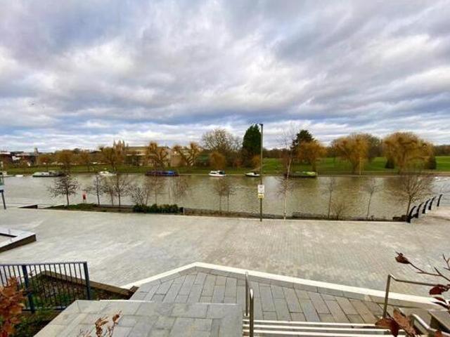 House for sale in Hampton Green, Cambridgeshire