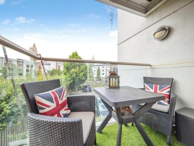 Apartment for sale in Key Street, Suffolk