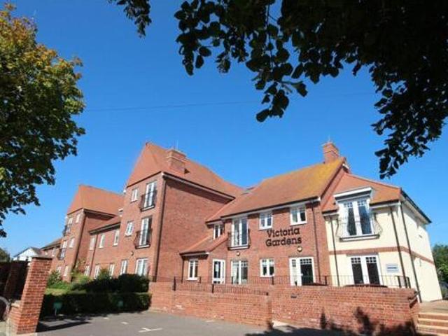 House for sale in Frinton and Walton, Dale Hill
