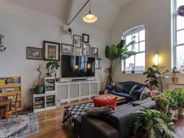 Apartment for sale in North Watford, Watford