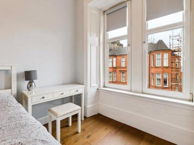 Apartment for sale in Partick, Scotland