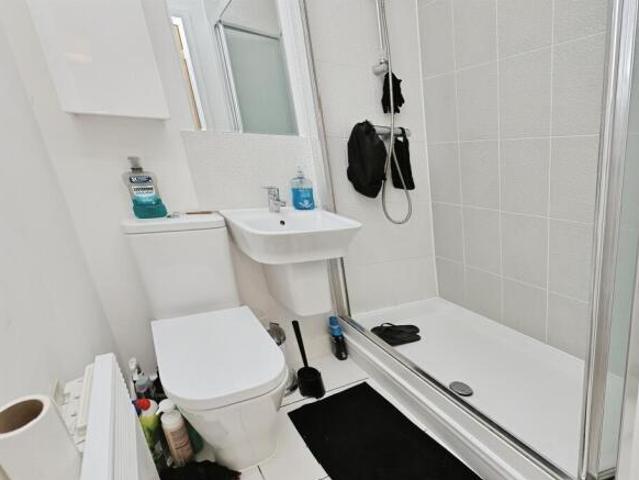 Apartment for sale in East Bank, Norfolk