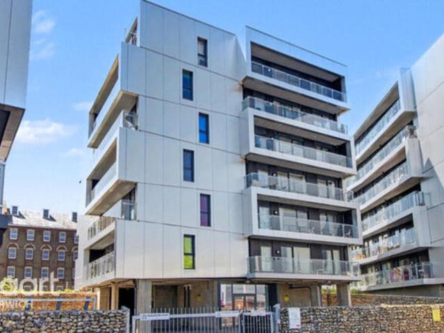 Apartment for sale in East Bank, Norfolk