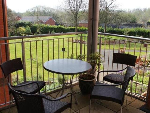 Apartment for sale in Stoke-on-Trent
