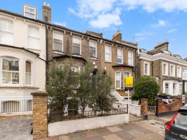 Apartment for sale in Cat Hill