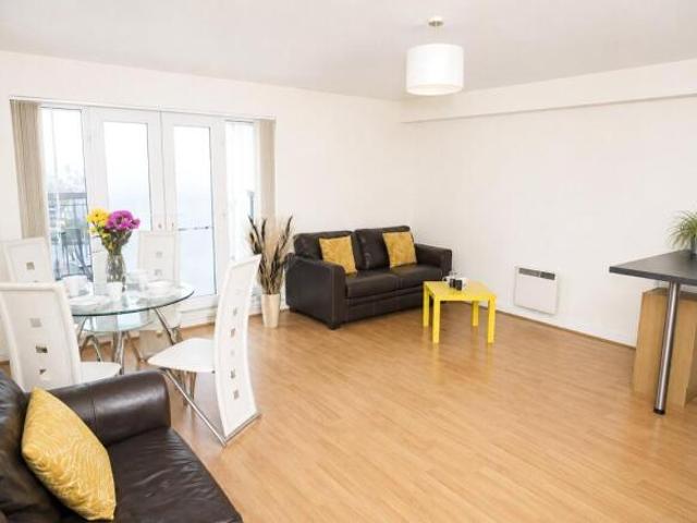 Apartment for sale in Calderstones
