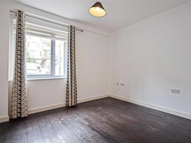 Apartment for sale in Arbury, Cambridgeshire