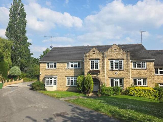 Apartment for sale in Weetwood, West Yorkshire
