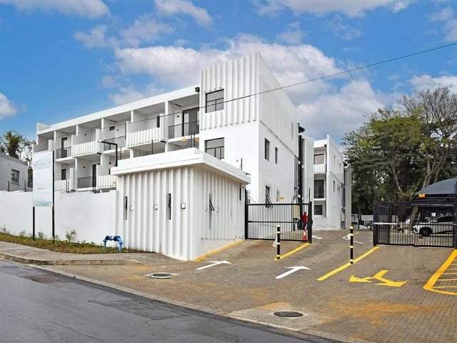 Apartment for sale in Vosloorus, Gauteng