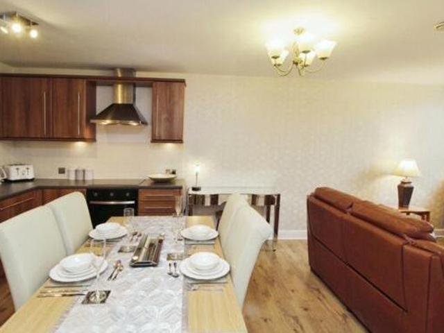 House for sale in Glossop, High Peak