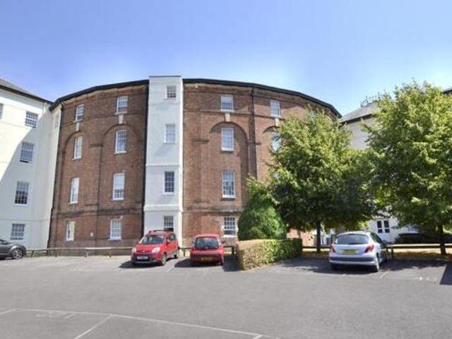 House for sale in Wotton Pitch, Gloucester