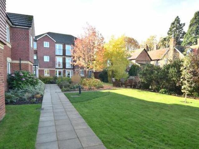 House for sale in Wotton, Gloucester