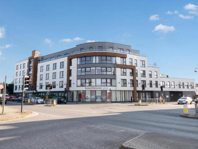 Apartment for sale in Benhall, Golden Valley