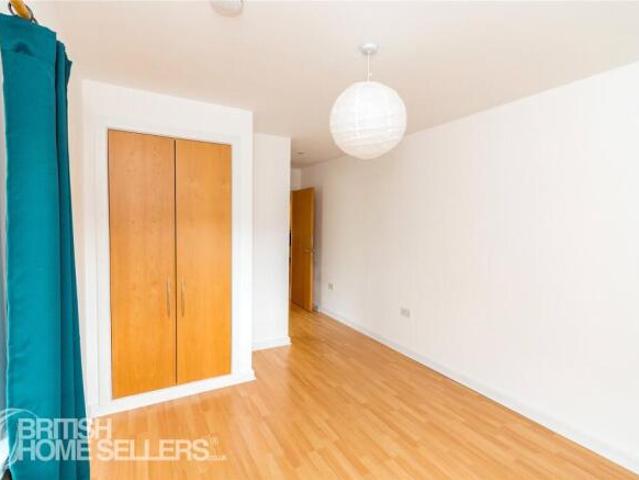 Apartment for sale in Barton Stacey, Hampshire