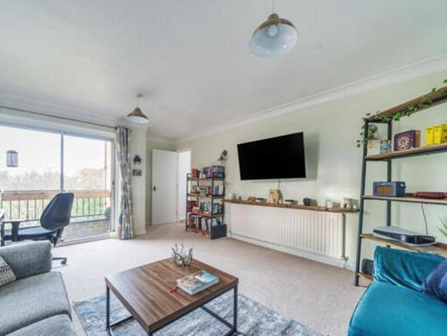 House for sale in Binscombe, Fole