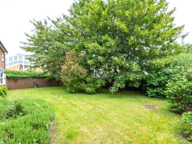 Apartment for sale in St. Mildred's, The Bridge