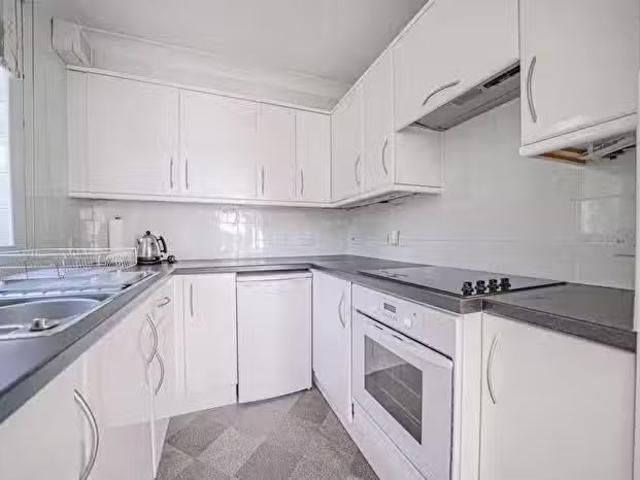 House for sale in Blossomfield