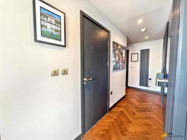Apartment for sale in City Centre, Georgia
