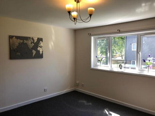 Apartment for sale in Thorplands, Northampton