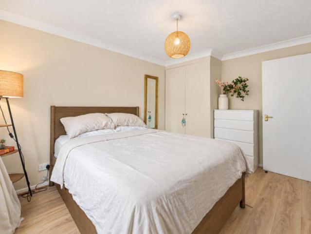 Apartment for sale in Cat Hill