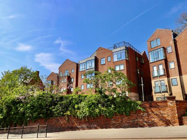 Apartment for sale in Lincoln