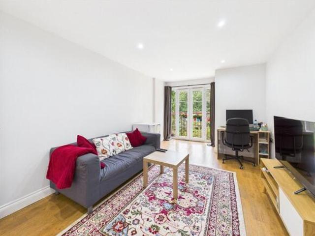 Apartment for sale in Watergate, Devon
