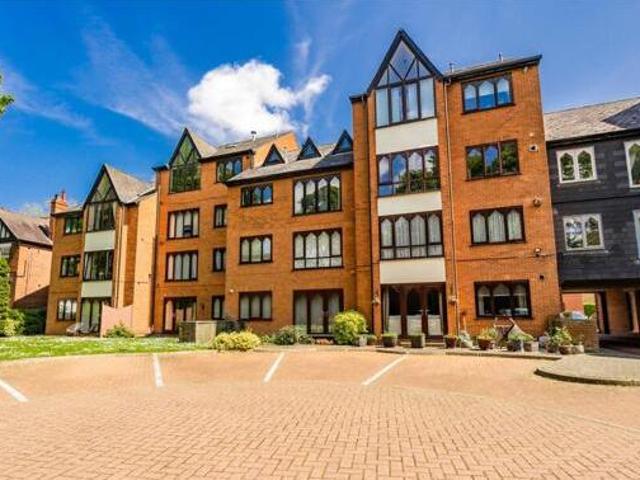 House for sale in Grimsby, North East Lincolnshire