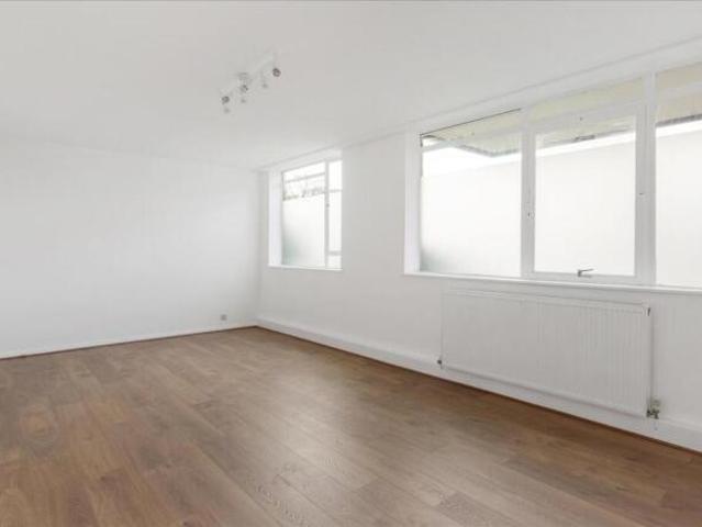 Apartment for sale in Cat Hill