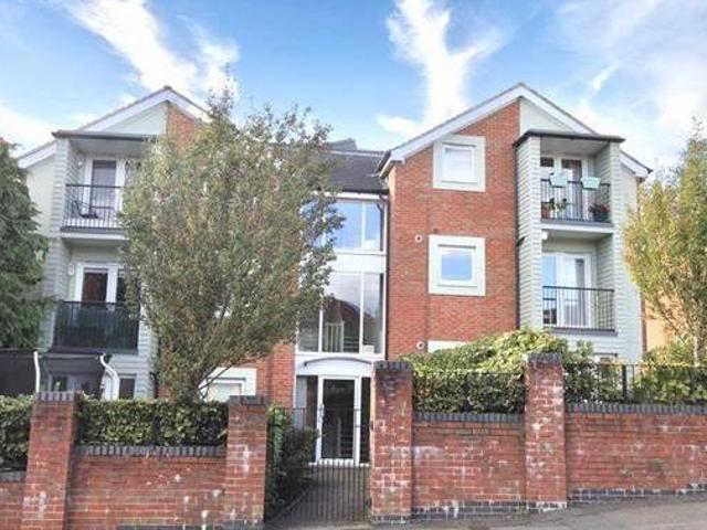 House for sale in Hampshire