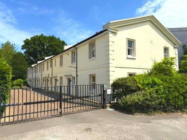 Apartment for sale in St James, Sandown Park