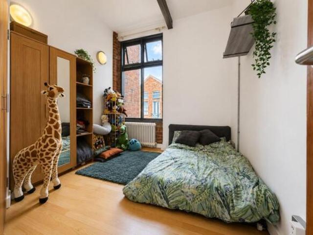 Apartment for sale in Northampton, Northamptonshire