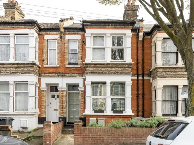 Apartment for sale in Walthamstow, Isle Of Man