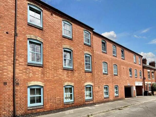 House for sale in Pinfold, Leicestershire