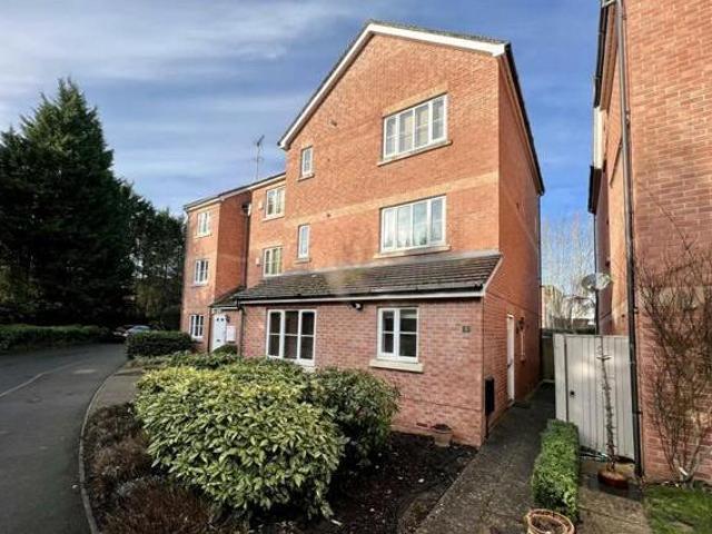 House for sale in Stourbridge, West Midlands