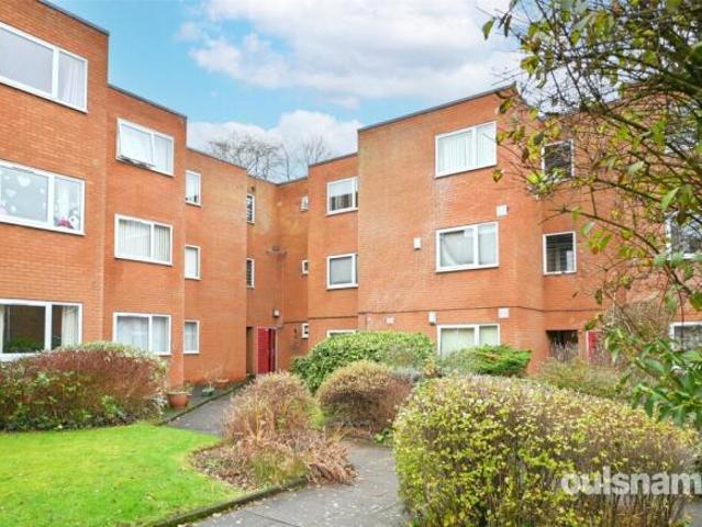 Apartment for sale in Park Central, Birmingham