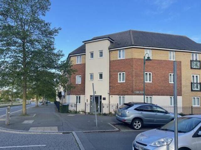 House for sale in Hampton Green, Cambridgeshire