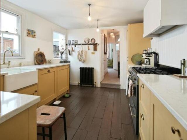 Apartment for sale in Brighton & Hove