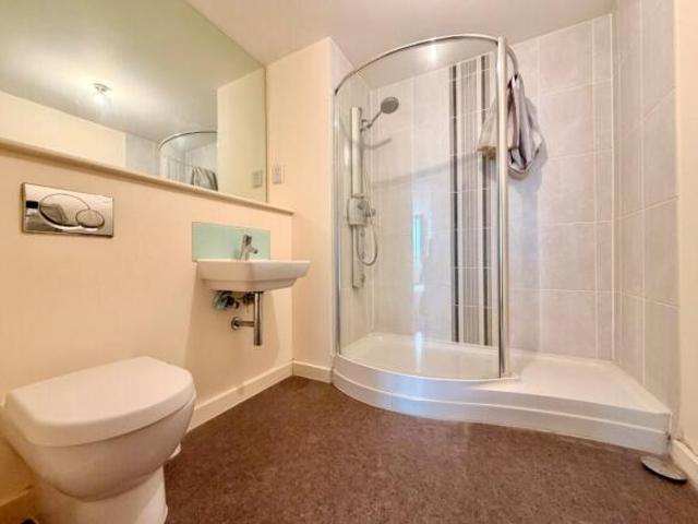 Apartment for sale in Stockland Bristol