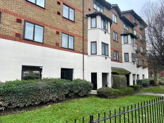 House for sale in Hounslow, Greater London