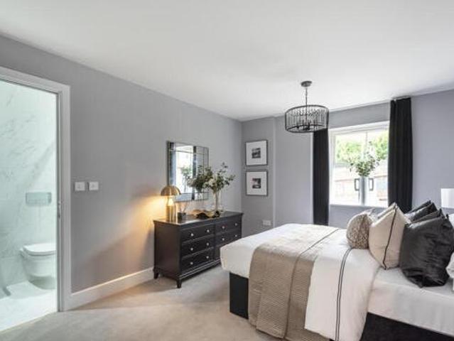 House for sale in Roundwood, St Albans