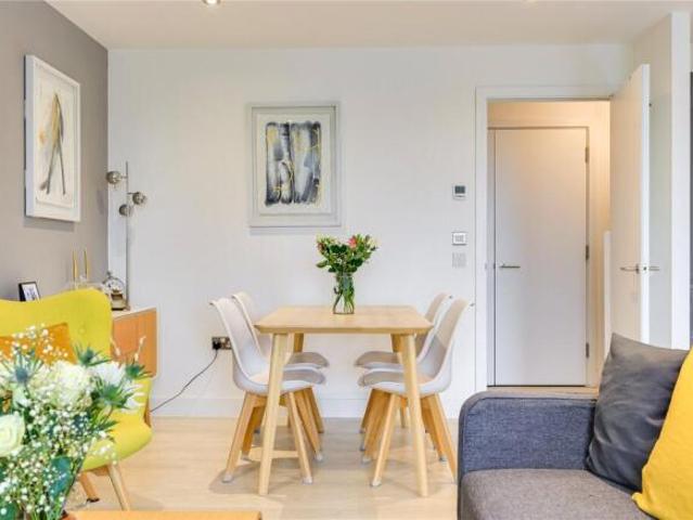 Apartment for sale in Arbury, Cambridgeshire