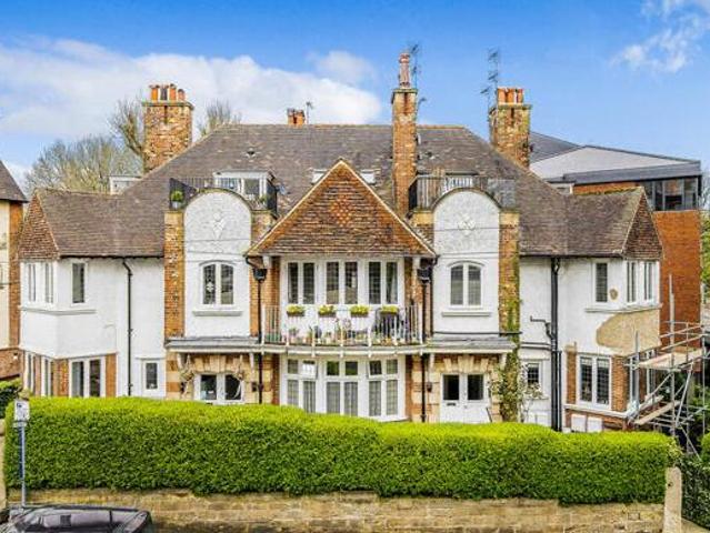 House for sale in Harrogate, North Yorkshire
