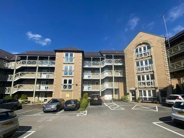 House for sale in Low Harrogate, Harrogate