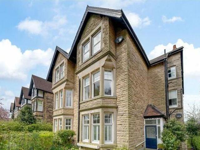 House for sale in Harlow, Harrogate
