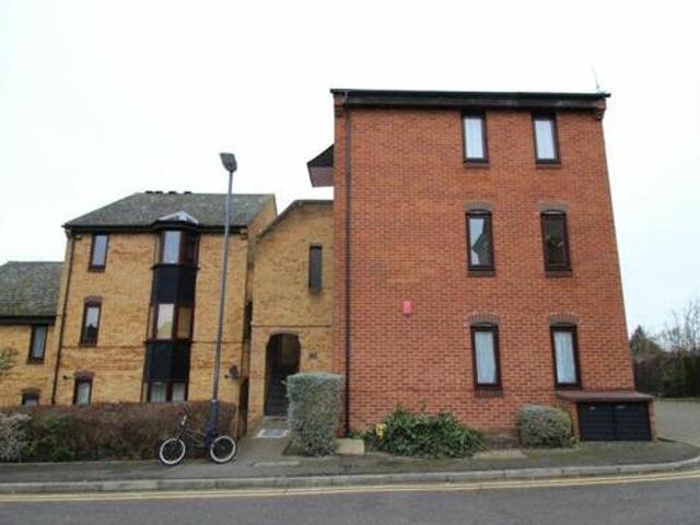 House for sale in London Borough of Harrow, Greater London