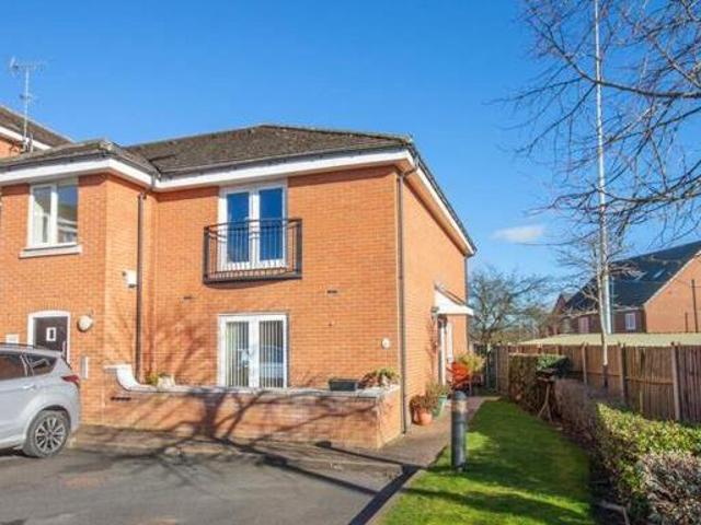 House for sale in Broomhill, Chadsmoor