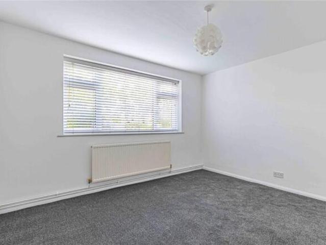 Apartment for sale in Batchworth, Hertfordshire