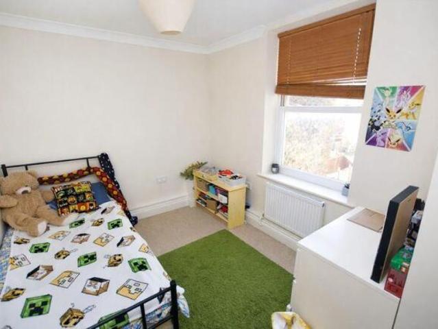 Apartment for sale in Ringlestone, Midway